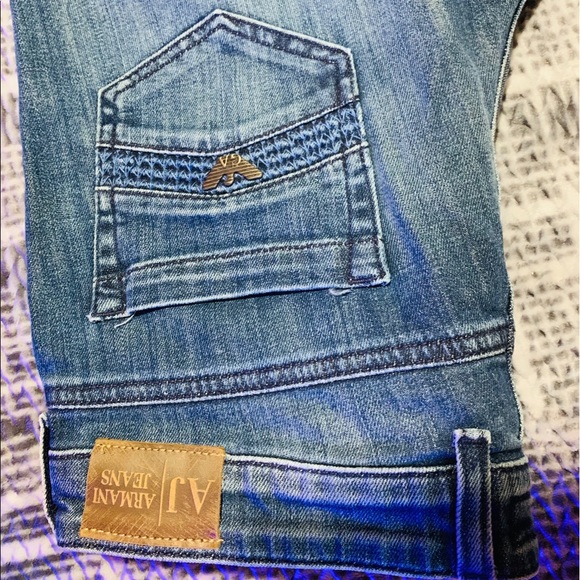💲💰SALE 💲Armani Jeans blue denim Capris size 30 - Picture 2 of 10